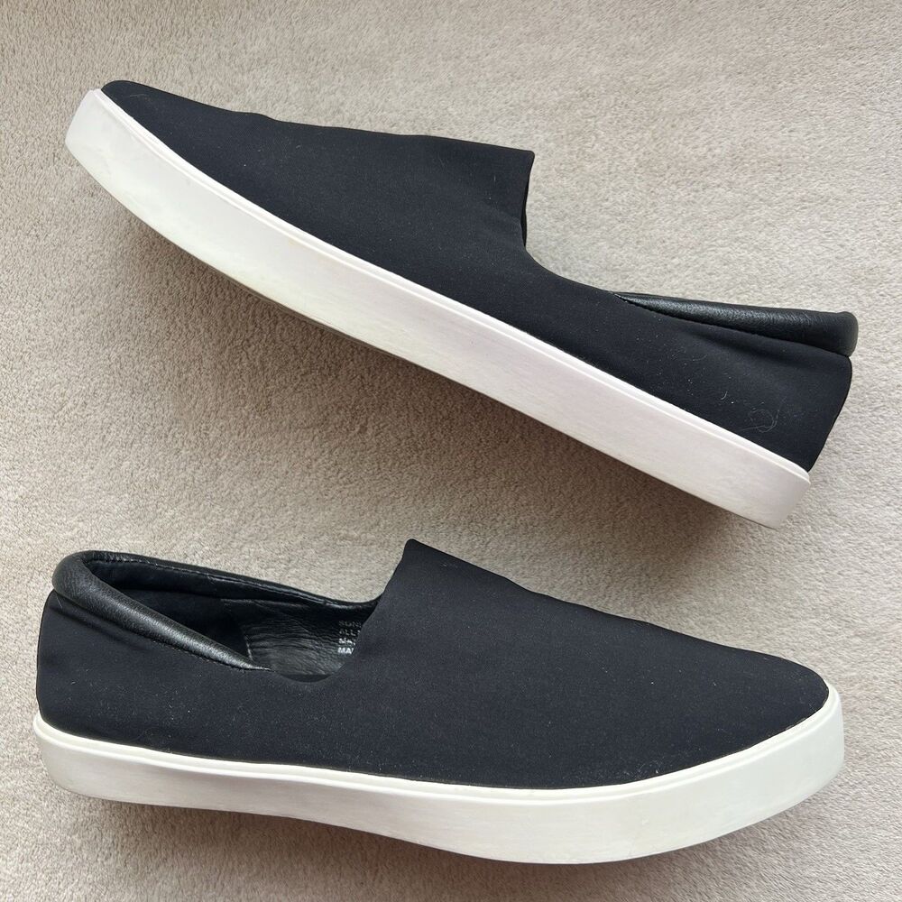 Donald J Pliner Sonia Black Canvas Slip On Sneaker Shoes Women 8.5 Casual Boat